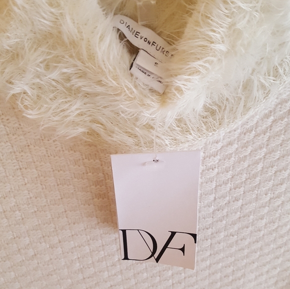 Diane Von Furstenberg Plush Dress Look 11 Ivory S - Picture 6 of 11